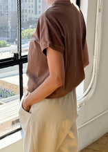 Load image into Gallery viewer, Ease Tee in Chocolate