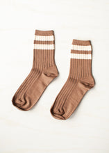 Load image into Gallery viewer, Her Varsity Socks in Toffee
